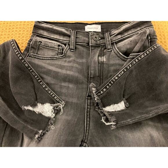 Sneak Peek Women's Frayed High Waist Skinny Boyfriend Jeans Size 1/W25 Black NWT - Picture 4 of 8